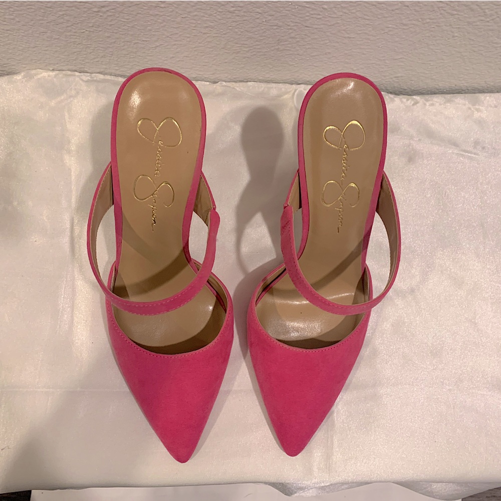 Jessica Simpson heeled mules! 💕